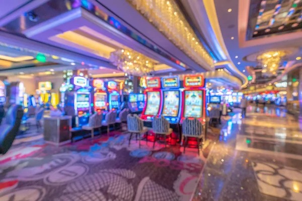 Bonanza Gold casino interface showing live tables and slot games